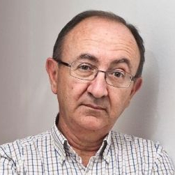 Dr. Luis Salar Ibáñez