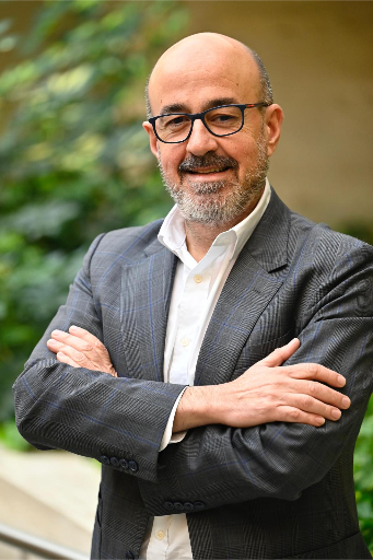 Dr. José Augusto García Navarro